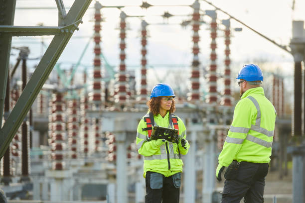 Best Industrial Electrical Services  in Amityville, NY
